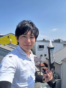 冠瓦貫通ビス穴部補修工事 担当者